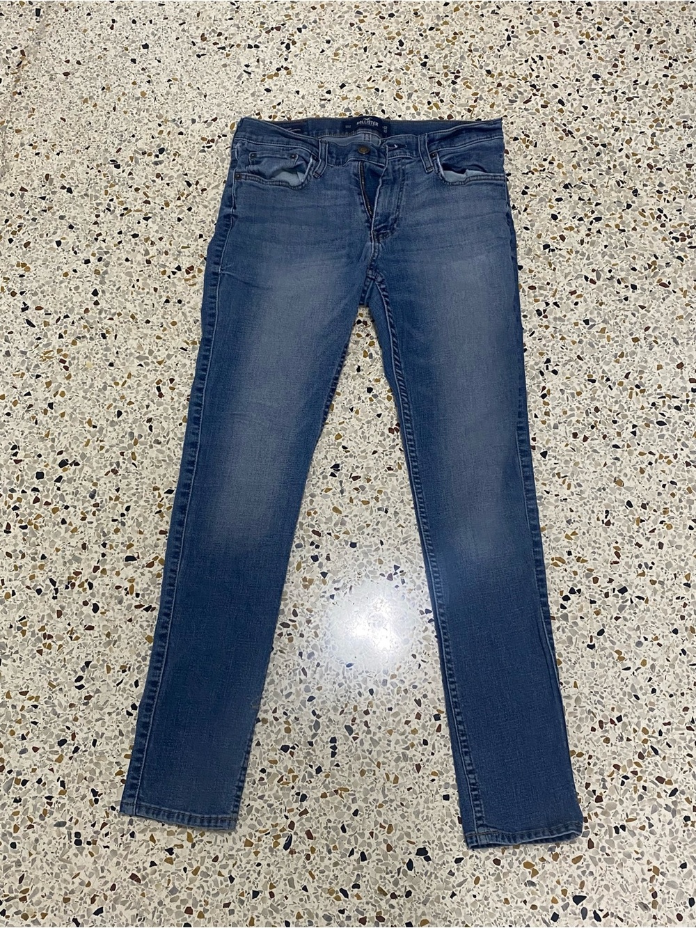 Hollister Skinny Jeans in Dark Blue Wash